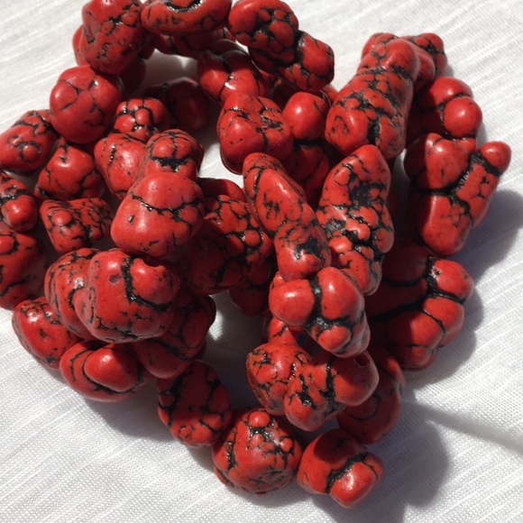 Faux Red turquoise nuggets wax treated magnesite - Picture 7 of 8